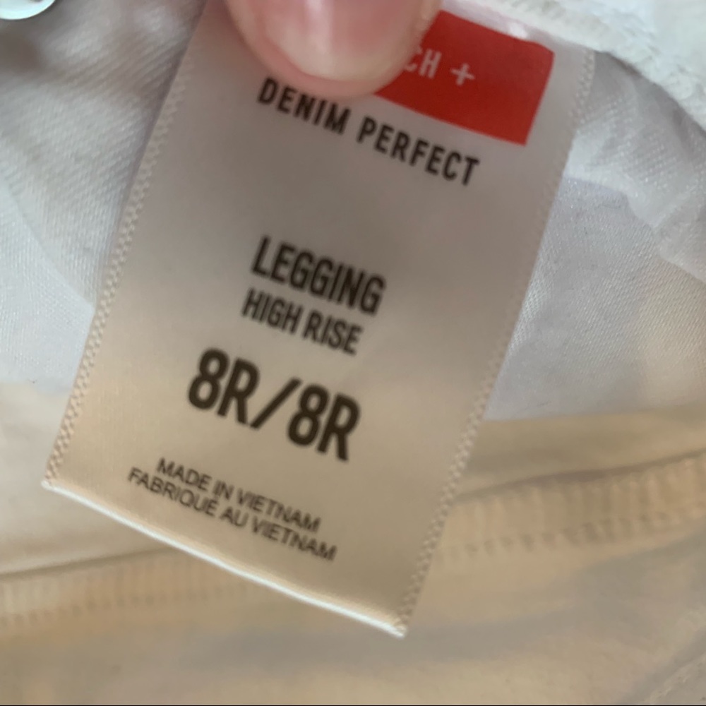 Express white jean leggings - Picture 2 of 3